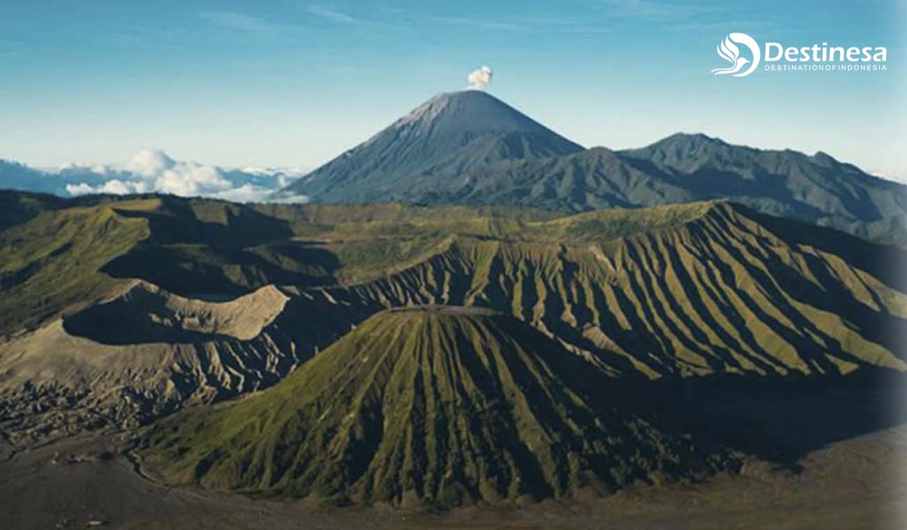 Gunung Batok Legenda Sejarah Dan Asal Usul Gunung Batok